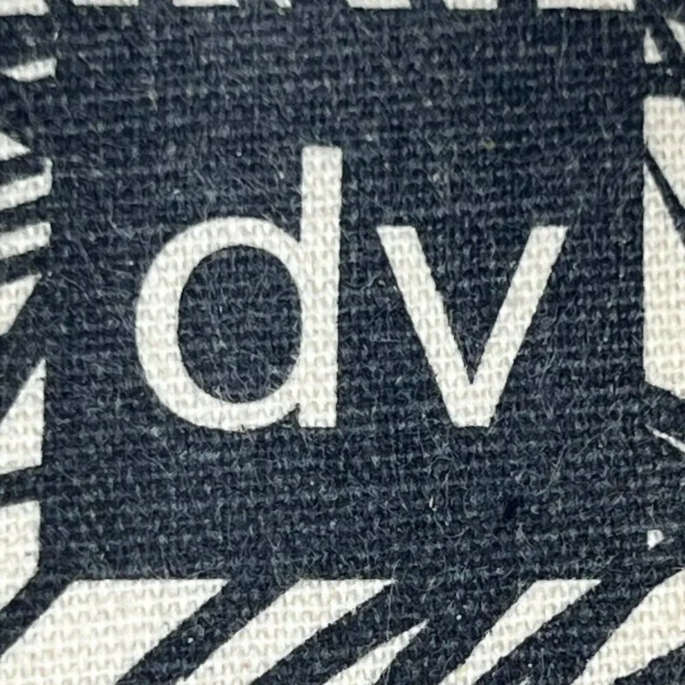 DV By Dolce Vita Womens Cream Black Striped Espadrille Canvas Size 9.5 Sneakers